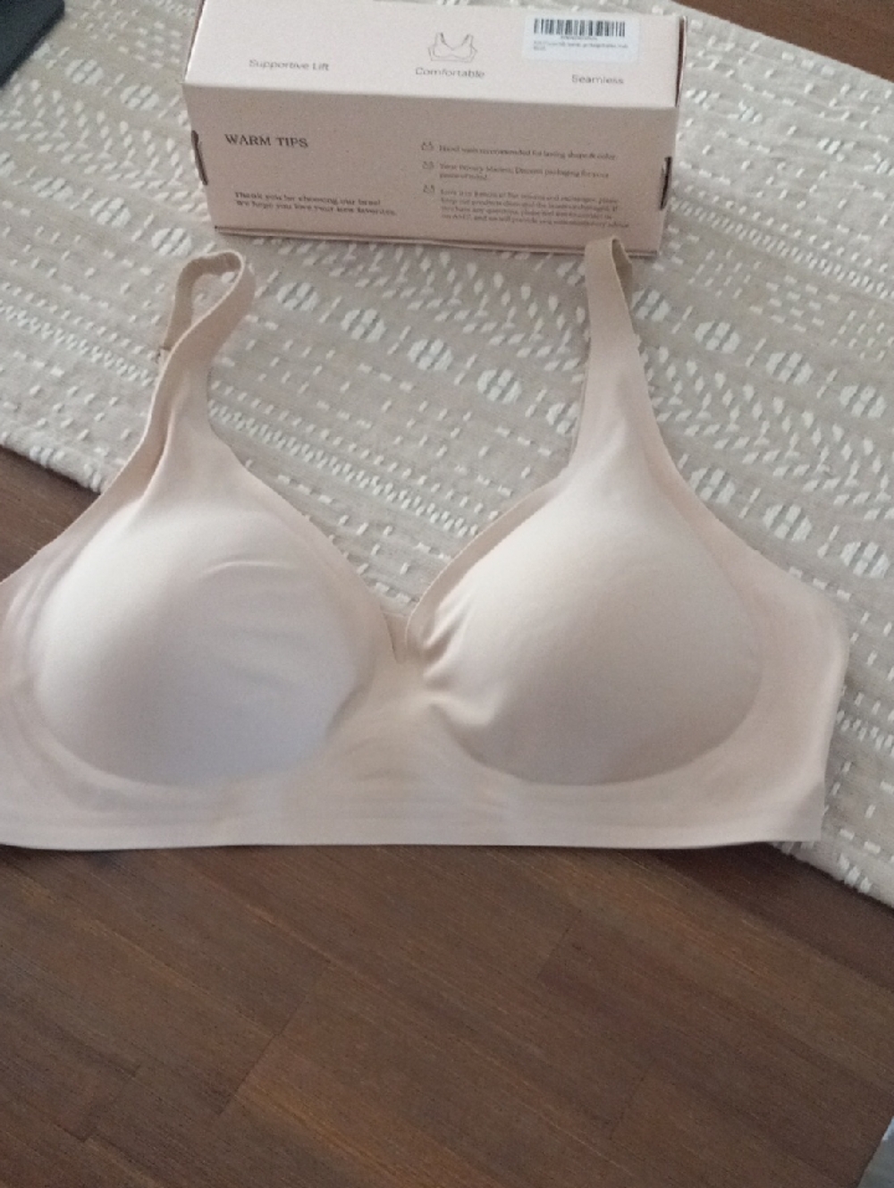 Everyday Seamless T-Shirt Bra - Light Nude